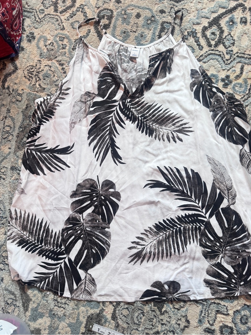 Old Navy Black/White Tropical Palm Print Spaghetti Strap A-line flowyTank
